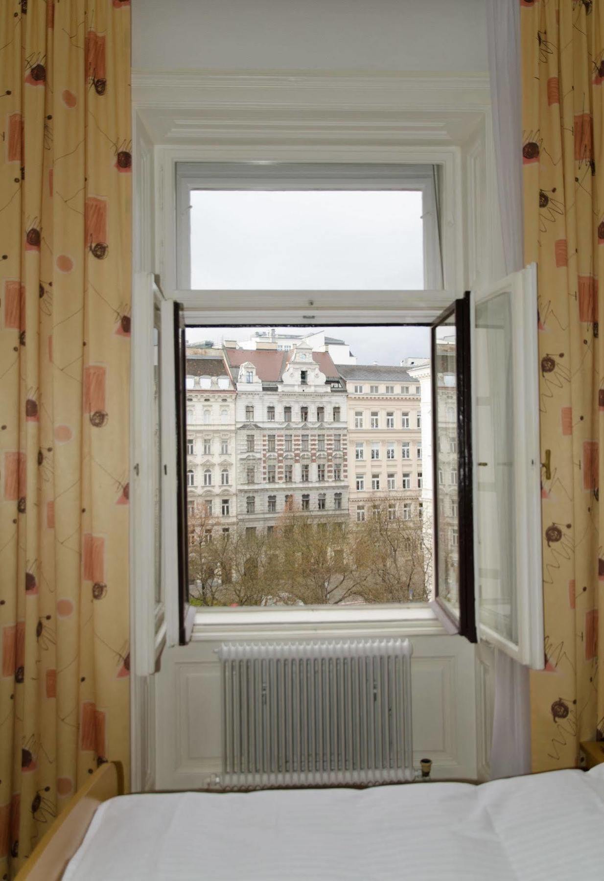 Schweizer Solderer 3* Wien